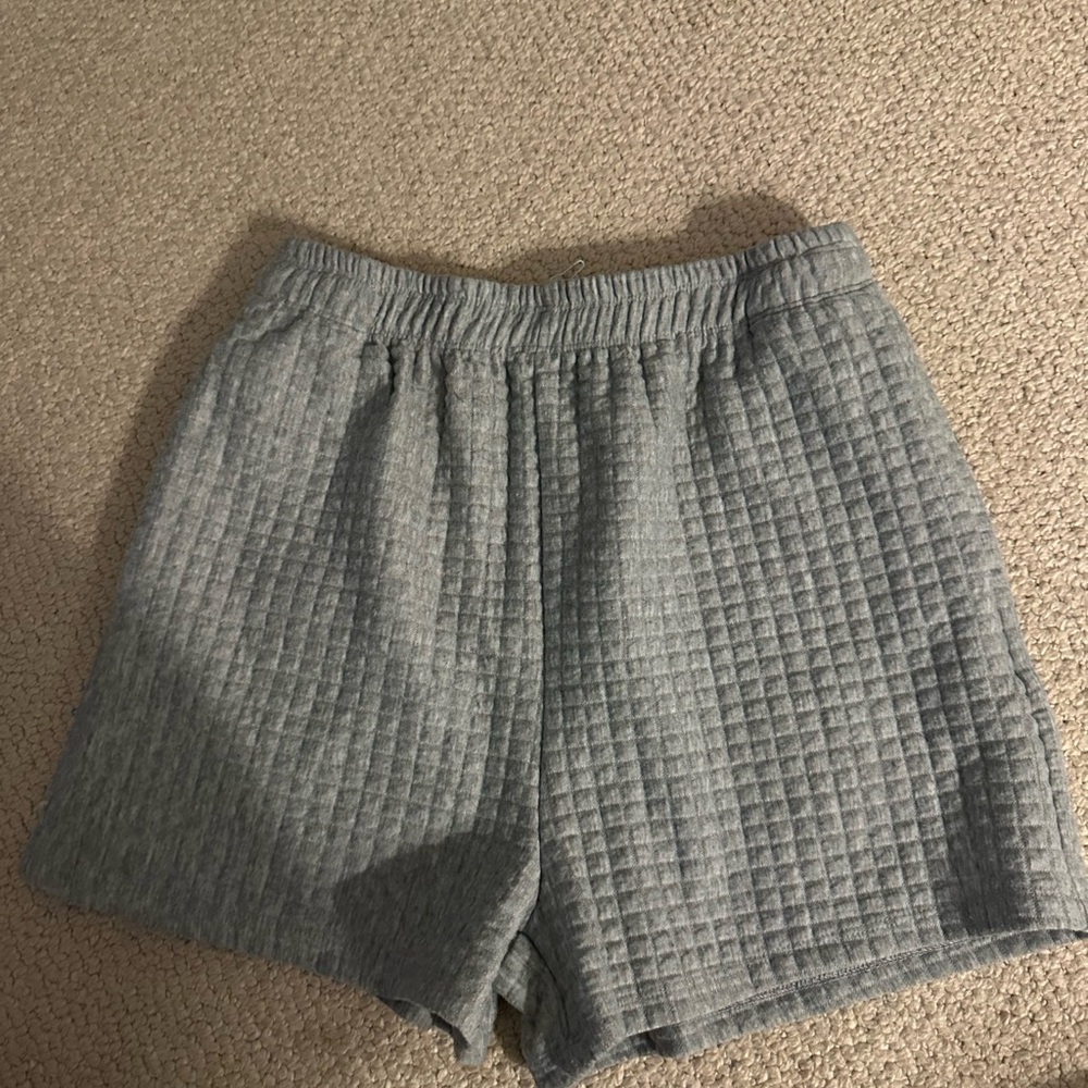 Princess Polly shorts in size 4
